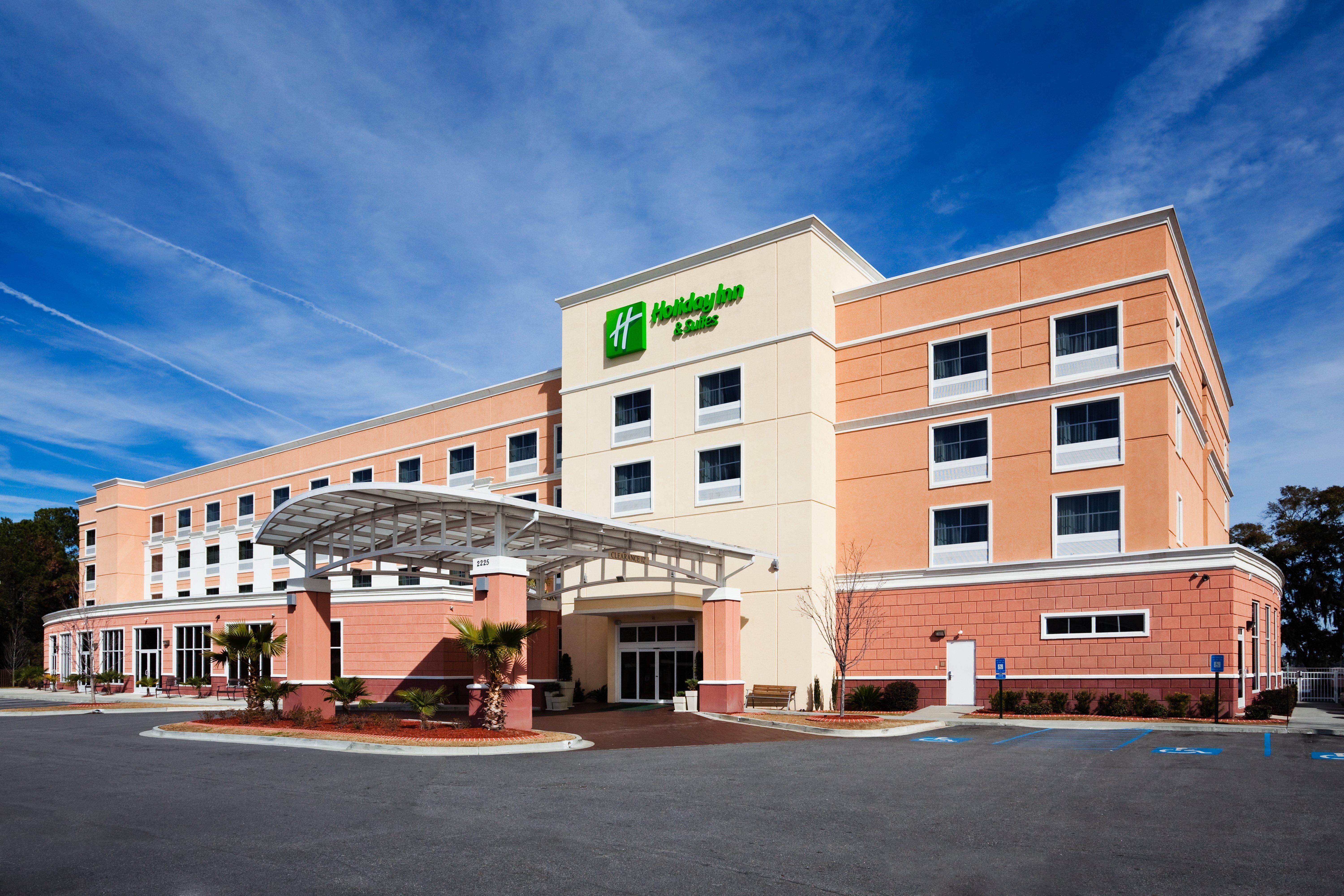 Holiday Inn Hotel & Suites Beaufort At Highway 21 By Ihg Eksteriør billede