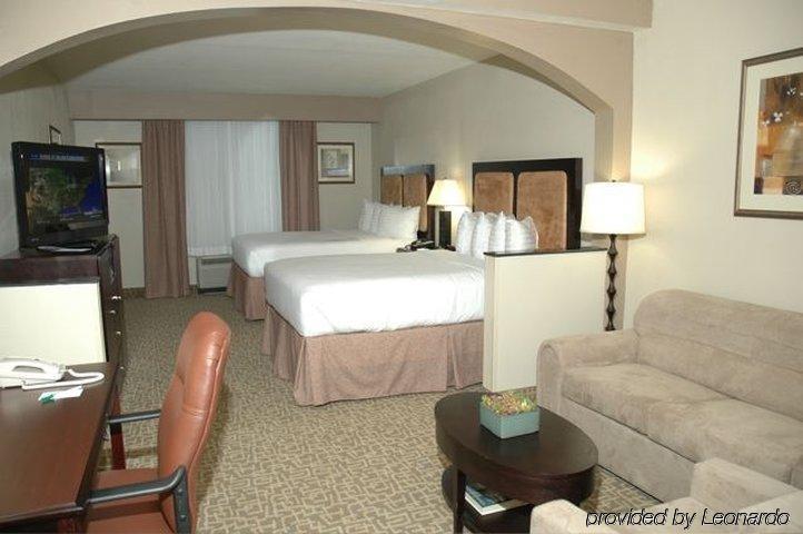 Holiday Inn Hotel & Suites Beaufort At Highway 21, An Ihg Hotel Værelse billede